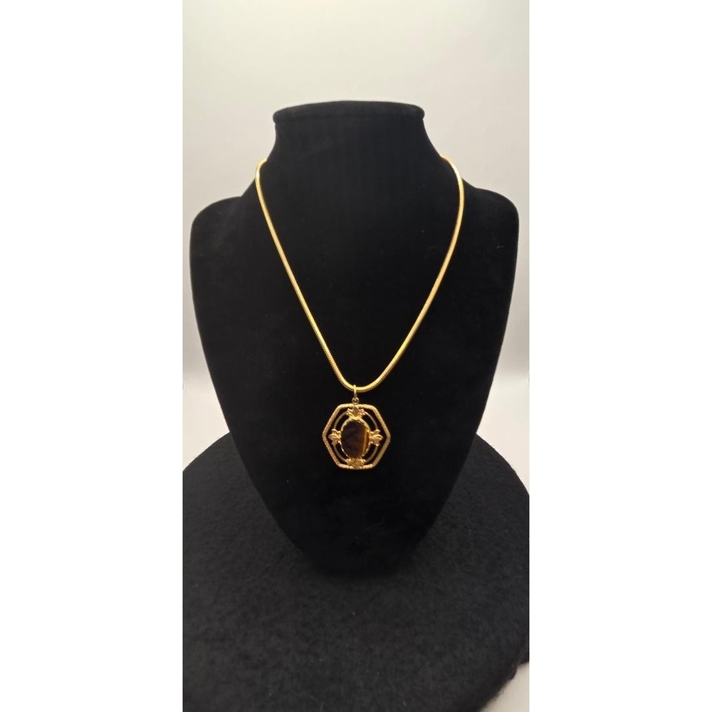 Vintage 70s Tigers Eye Pendant Necklace Gold Tone Hexagon Victorian Revival 16"
